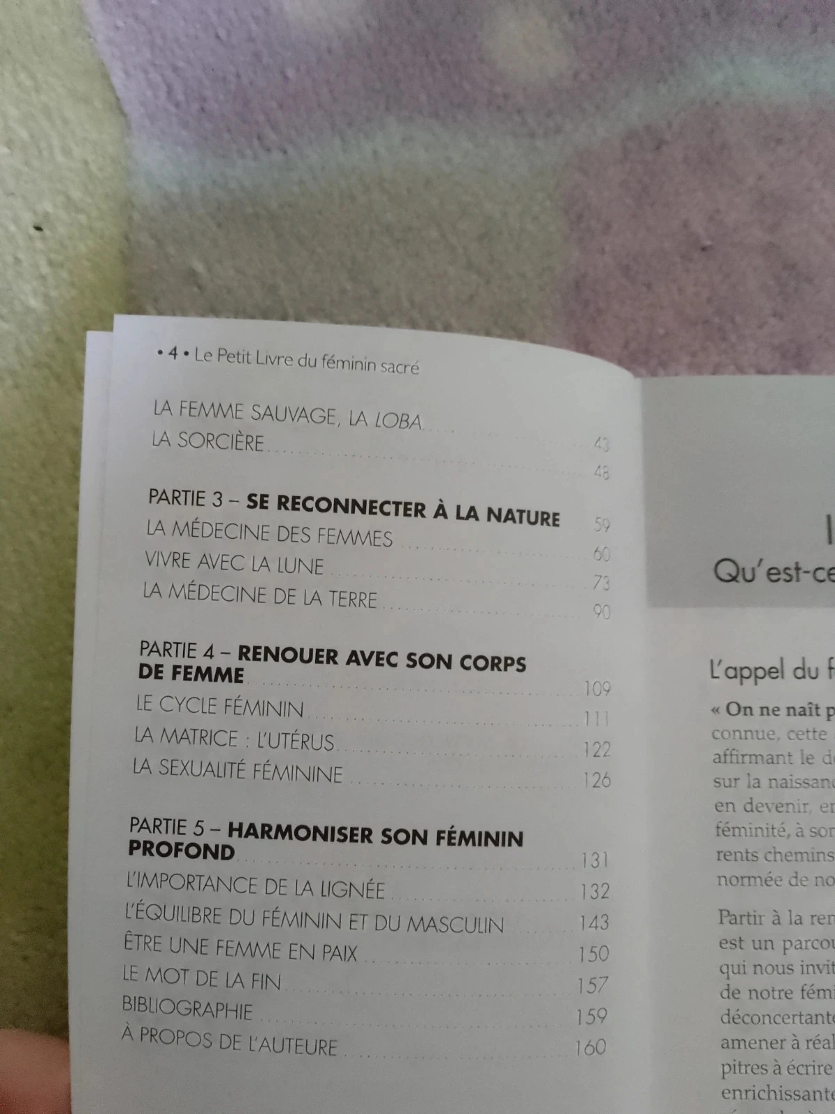 Livre féminin sacré – photo 4